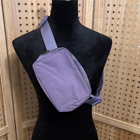Handbags - Purple Crossbody Bag‎
